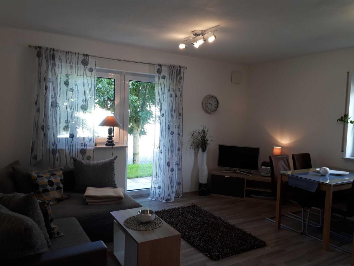 Weinlodge Am Geissberg Eberstadt Ruang foto